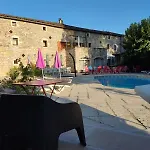 Ardeche Les Cigales, Murier Piscine Partagee