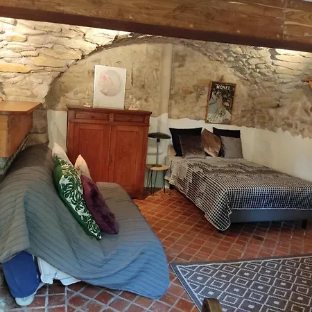 Ardeche Les Cigales, Murier Piscine Partagee