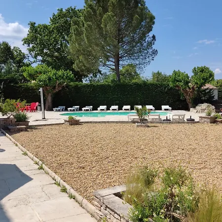 Guest house Ardeche Les Cigales, Murier Piscine Partagee